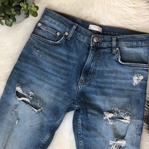 ZARA Boyfriend Distress Jeans - Size 4 - Like new!